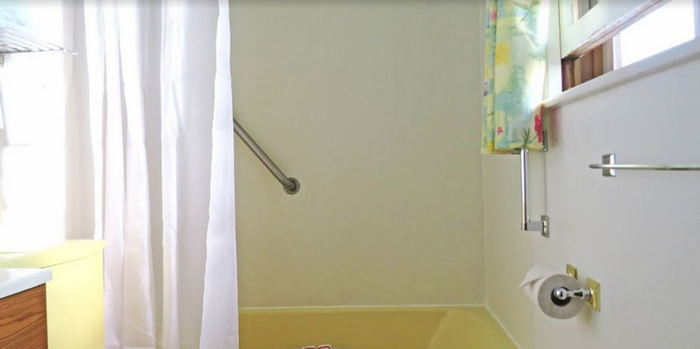 Indianhead Motel - From Web Listing (newer photo)